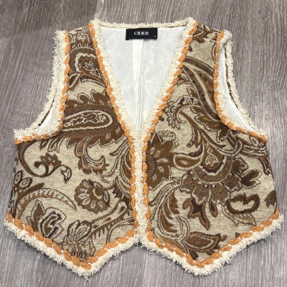 Cider Tan Paisley Tapestry Cropped Vest Fringe Festival Boho Fairy Ren Faire S
